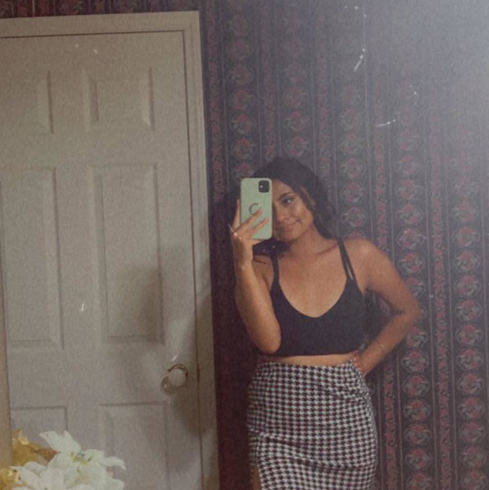 Meet your Posher, Ashley